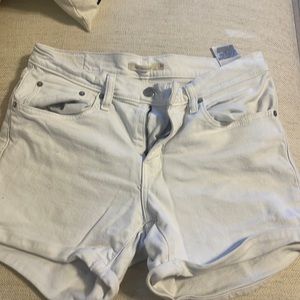 Levi’s white shorts